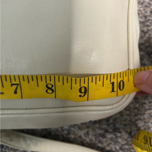 Marco Avane NWT genuine leather off white shoulder purse - Picture 6 of 14